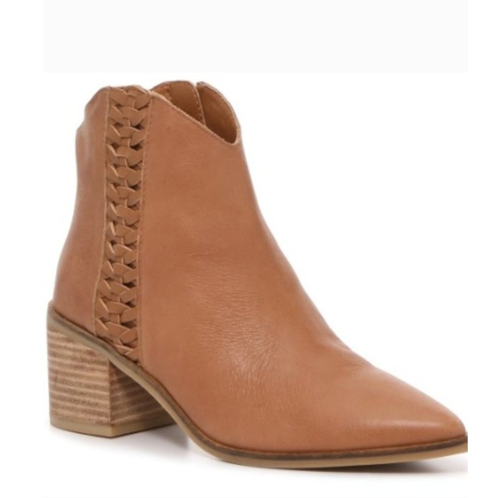 Lucky Brand Cosmio Western Tan Ankle‎ Booties Women's Size 9